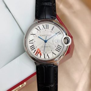 Alternative view of Brand: Cartier Movement: 2824 Caliber with fish-eye transparent case back and blued hands One watch, one card 💡 Authentic 1:1 replica, 42mm, domed curved case, sapphire crystal, guilloché dial, sword-shaped hands. Within Cartier's watchmaking universe, the Ballon Bleu is celebrated for its refined style and elegant sophistication.